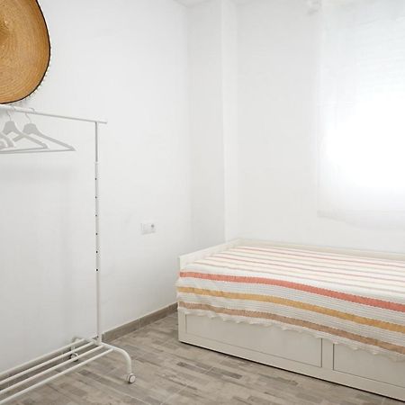 Centrico Y Amplio En Malaga Apartment Exterior photo