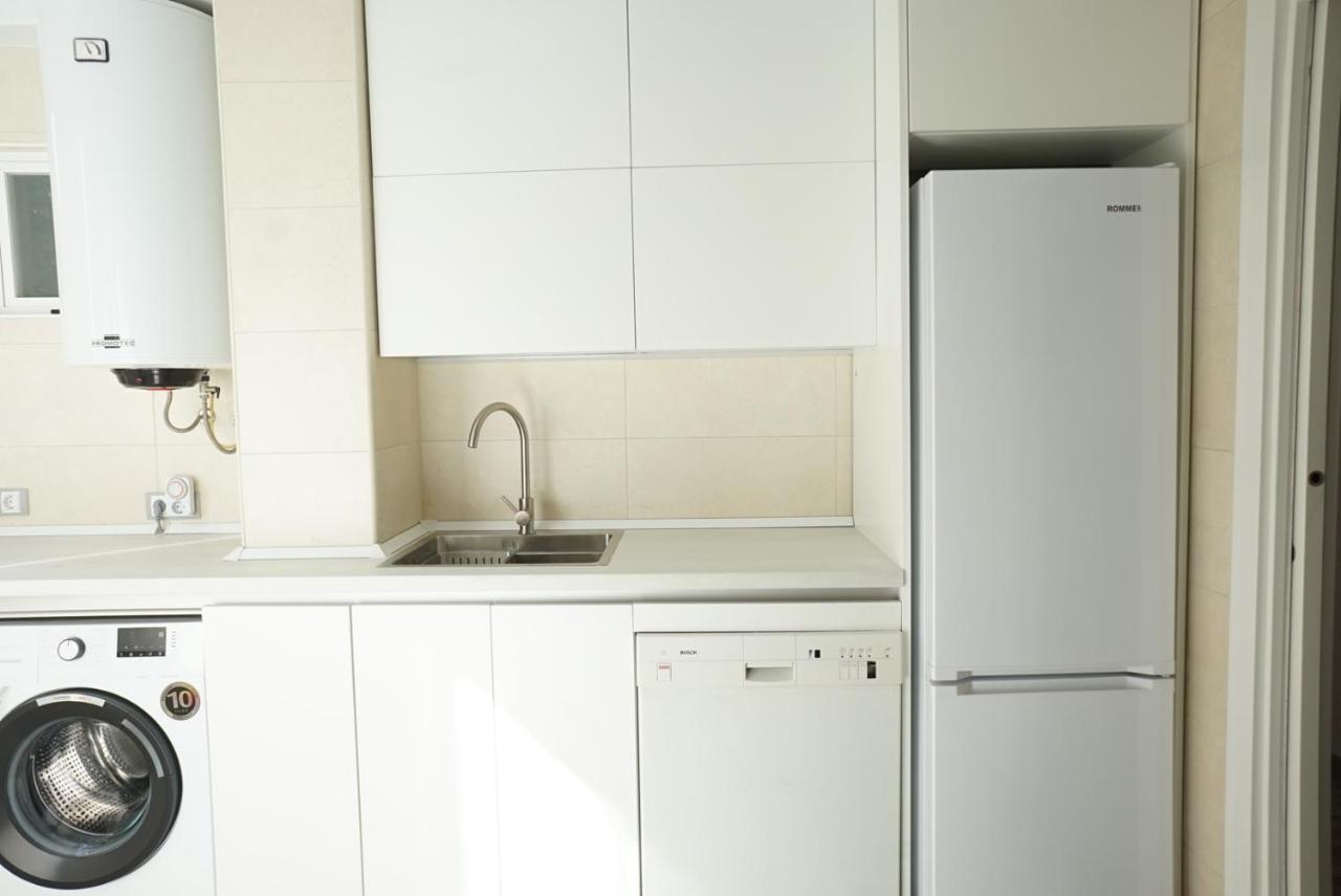 Centrico Y Amplio En Malaga Apartment Exterior photo