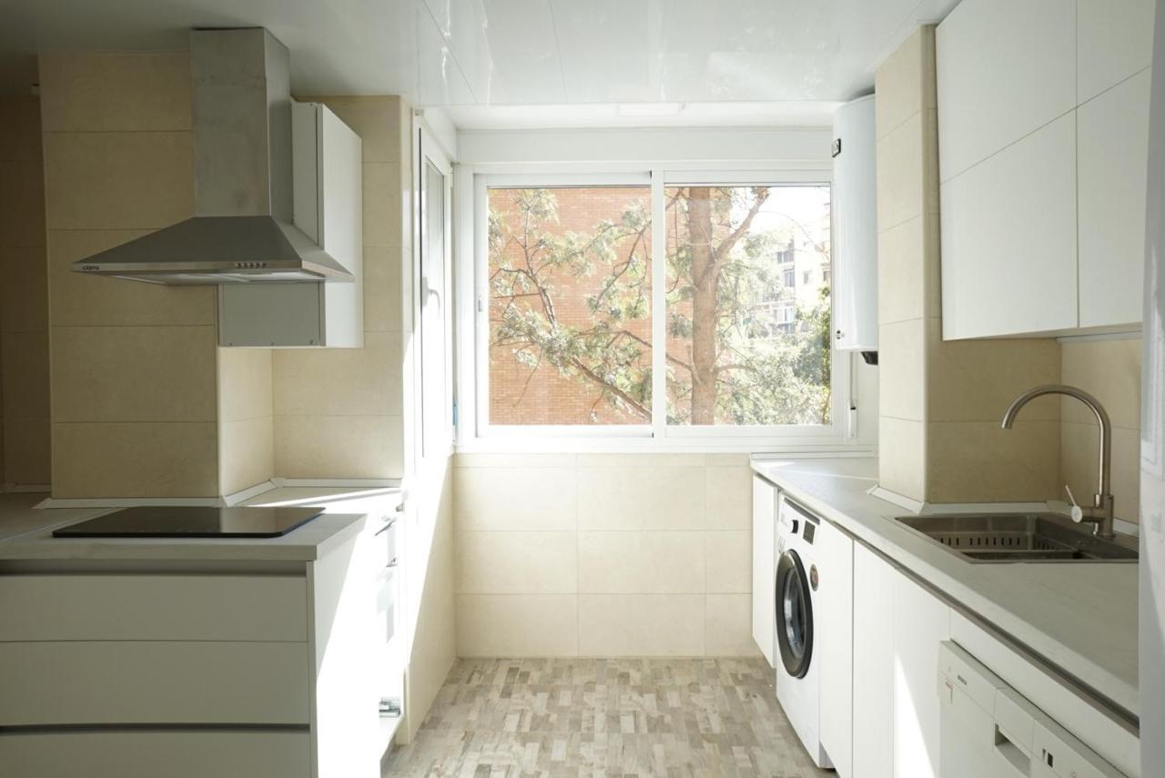 Centrico Y Amplio En Malaga Apartment Exterior photo